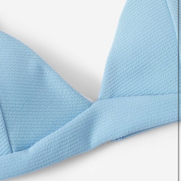 🎉 Bottoms Blue Seam Detail Bikini! - Picture 3 of 7